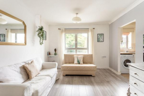 London Apartment in Trendy Clapham Junction